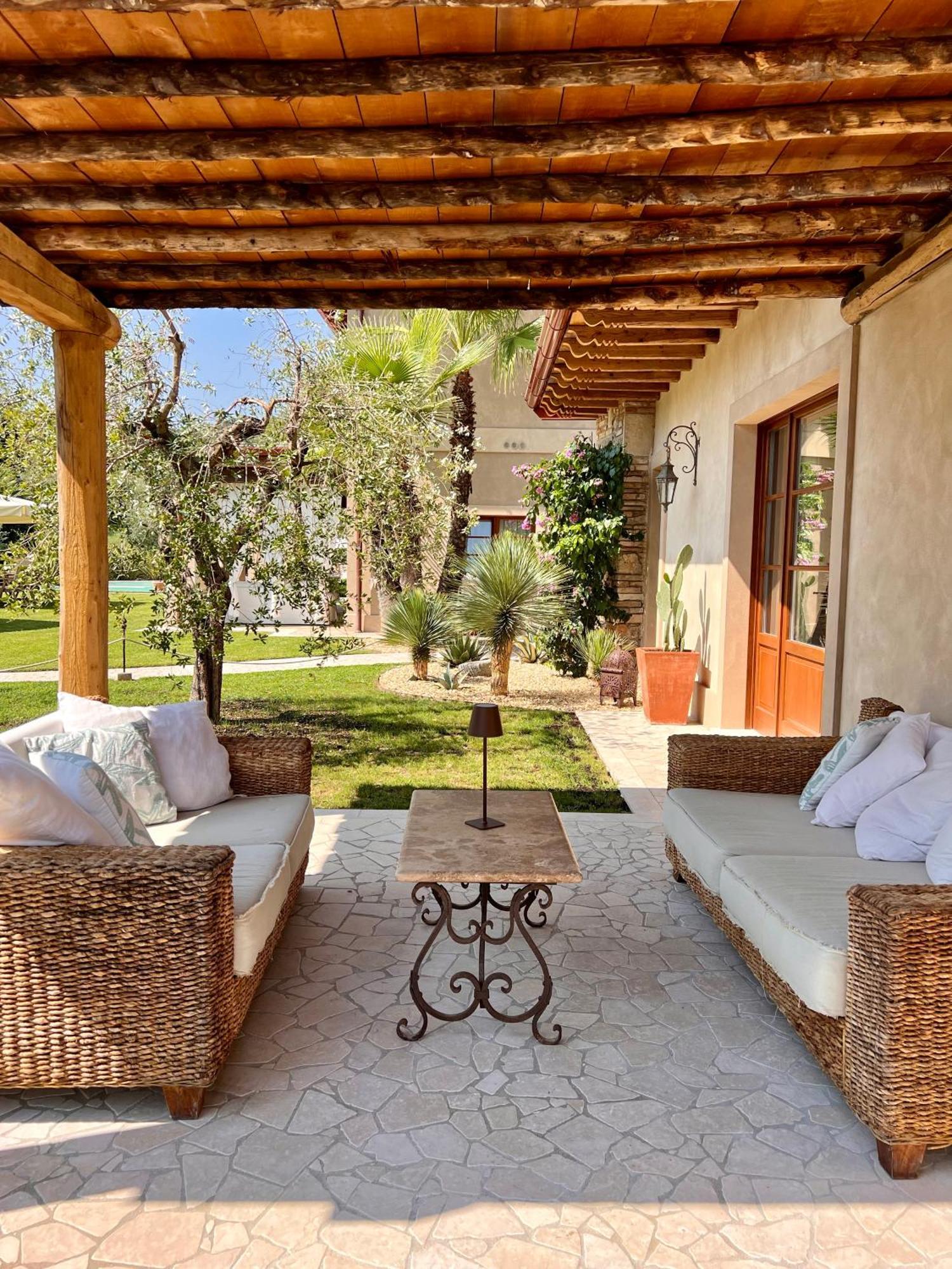 Villa Mario Resort Salò Exteriör bild